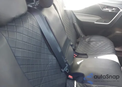 2025 Toyota Rav4 Xle z USA, uszkodzony, nr VIN 2T3P1RFV3SW569796